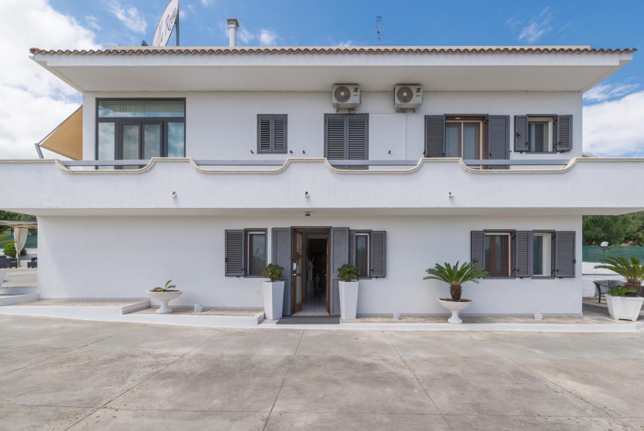 Piccolo Hotel Villa Rosa أوستوني المظهر الخارجي الصورة
