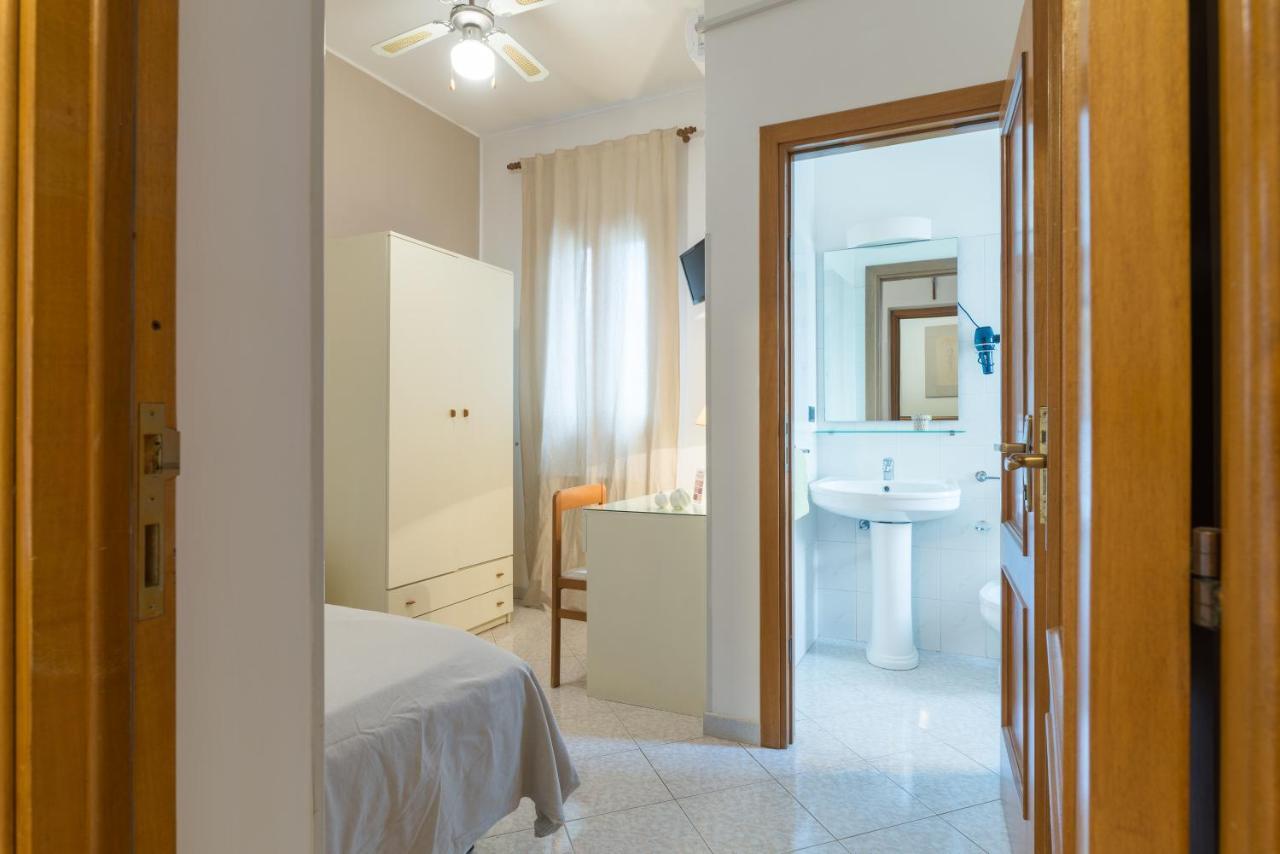 Piccolo Hotel Villa Rosa أوستوني المظهر الخارجي الصورة
